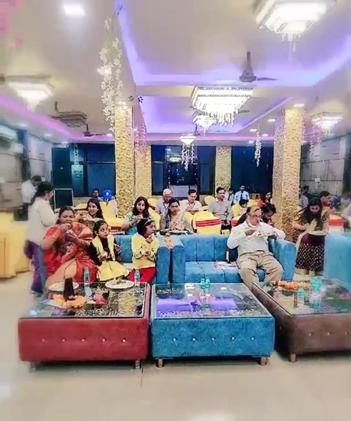 Hotel Vishal Palace Unnao Esterno foto